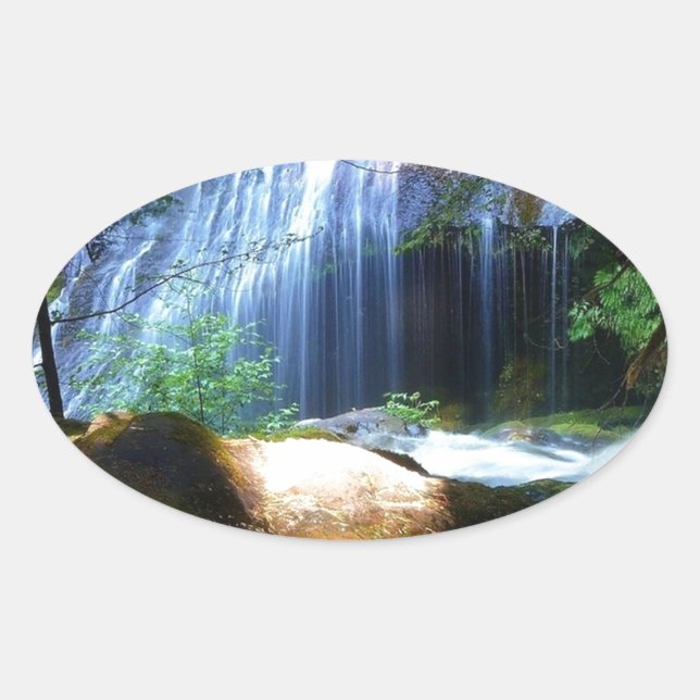 Pegatina Ovalada Hermoso paisaje de la selva de cascada (Anverso)