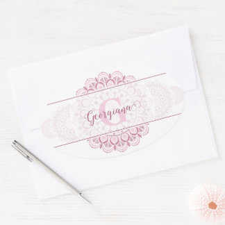 Pegatina Ovalada Mandala ornamental de monograma de confetti rosado