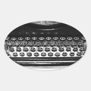 Pegatina Ovalada Máquina de escribir blanco y negro