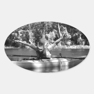 Pegatina Ovalada mujer kayak
