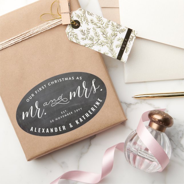 Pegatina Ovalada Nuestra Primera Navidad como Señores Pizarra Boda (Regalar)
