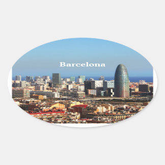 Pegatina Ovalada Paisaje urbano de Barcelona