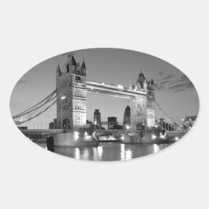 Pegatina Ovalada Puente de la Torre de Londres Blanco Negro