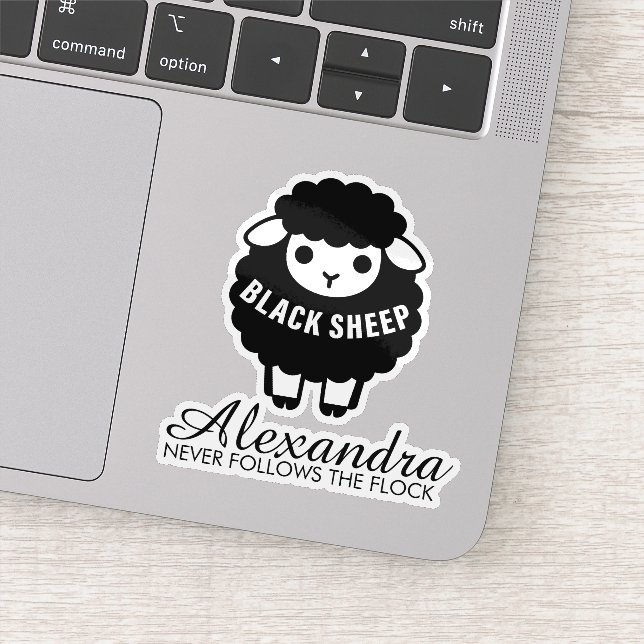 Pegatina Oveja Negra El guión rosa nunca sigue al rebaño (Detalle)