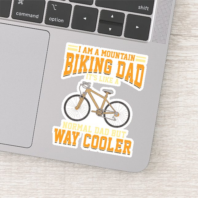 Pegatina Padres De Papá Montañero Como Un Papa Normal (Detalle)