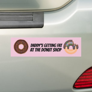 PEGATINA PARA COCHE DADDY'S GETTING FAT AT THE DONUT SHOP