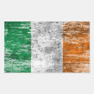 Pegatina Rectangular Bandera irlandesa rascada y llevada