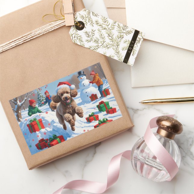 Pegatina Rectangular Caniche corriendo en la nieve con sombrero de Navi (Regalar)