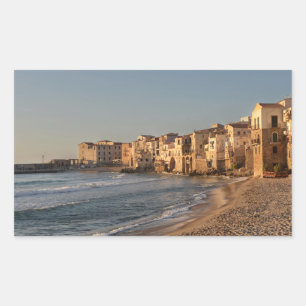 Pegatina Rectangular Cefalú, ciudad costera de Sicilia