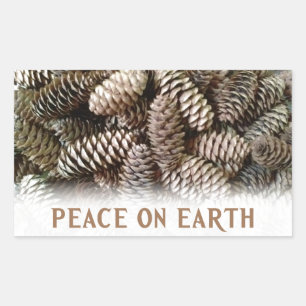 Pegatina Rectangular Clásico Holiday Pine Cone Peace On Earth