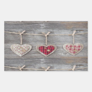 Pegatina Rectangular Corazones sobre una tabla de madera