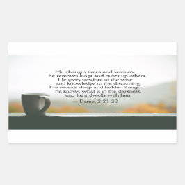 Pegatina Rectangular Daniel 2:21-22 Cambia de época y estación