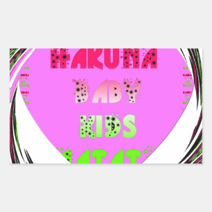 Pegatina Rectangular Diseño de niños con corazón rosado Hakuna Matata.p