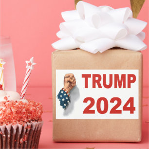 Pegatina Rectangular El puño de libertad de Trump en 2024