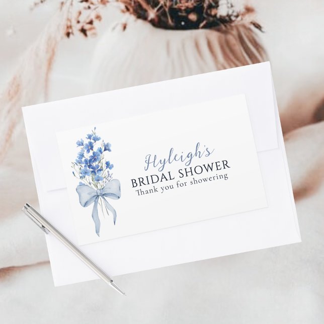 Pegatina Rectangular Elegante Dusty Blue Floral Ribbon Bow Bridal Showe (Subido por el creador)