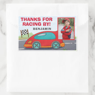Pegatina Rectangular Foto de cumpleaños de coche de carreras rojo lindo