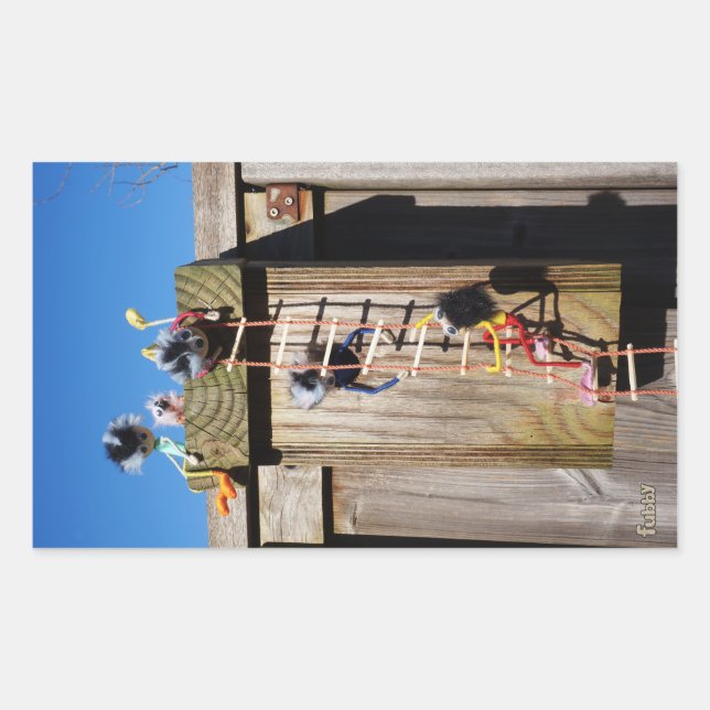 Pegatina Rectangular Fubby's die een vogelhuis beklimmen. (Anverso)