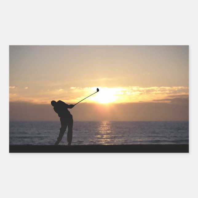 Pegatina Rectangular Jugar al golf al atardecer (Anverso)