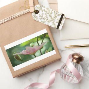 Pegatina Rectangular Lily rosa-Bokeh por Shirley Taylor