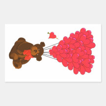 Oso de peluche y globos cardíacos