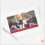 Pegatina Rectangular Rectángulo rojo Merry Christmas Photo Pegatinas<br><div class="desc">Rectángulo rojo pegatinas de fotos navideñas con texto y foto cambiables. Fotografía © Storytree Studios,  Stanford,  CA</div>
