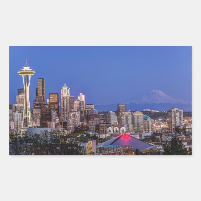 Pegatina Rectangular Seattle, centro y Mt. Rainier al anochecer (Anverso)