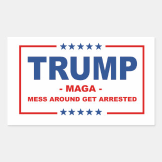 Pegatina Rectangular TRUMP MAGA: Arrestan a los desfiles