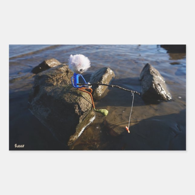 Pegatina Rectangular Vissende Fubby op een steen. (Anverso)