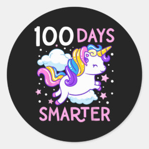 Pegatina Redonda 100 días más inteligentes de clases en Unicorn