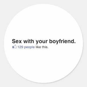 Pegatina Redonda 129 personas les gusta tu novio