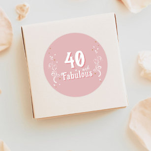 Pegatina Redonda 40 y fabuloso cumpleaños 40 de color rosa
