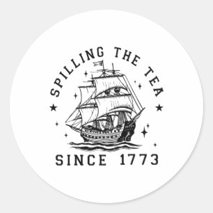 Pegatina Redonda 4 De Julio Derramando El Té Desde 1773 Historia Te