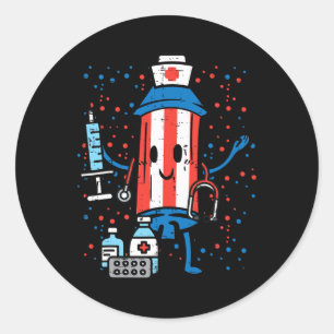 Pegatina Redonda 4 De Julio Enfermera De Firecracker Funny America