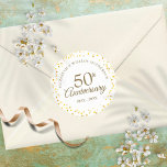 Pegatina Redonda 50.º Aniversario Elegante Corazones de Oro Confett<br><div class="desc">Diseñado para coordinar con nuestra colección de corazones dorados de 50 años. Con delicados corazones dorados. Personalice con su especial información de 50 años de oro en letras de oro de moda. Diseñado por Thisisnotme©</div>