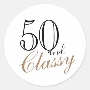Pegatina Redonda 50 Aniversario de la elegante y moderna mujer