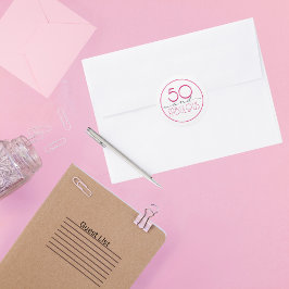 Pegatina Redonda 50 y fabulosa tipografía de época retro rosa