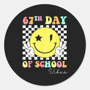 Pegatina Redonda 67º día de la escuela Cara sonriente 67 Seis Siete