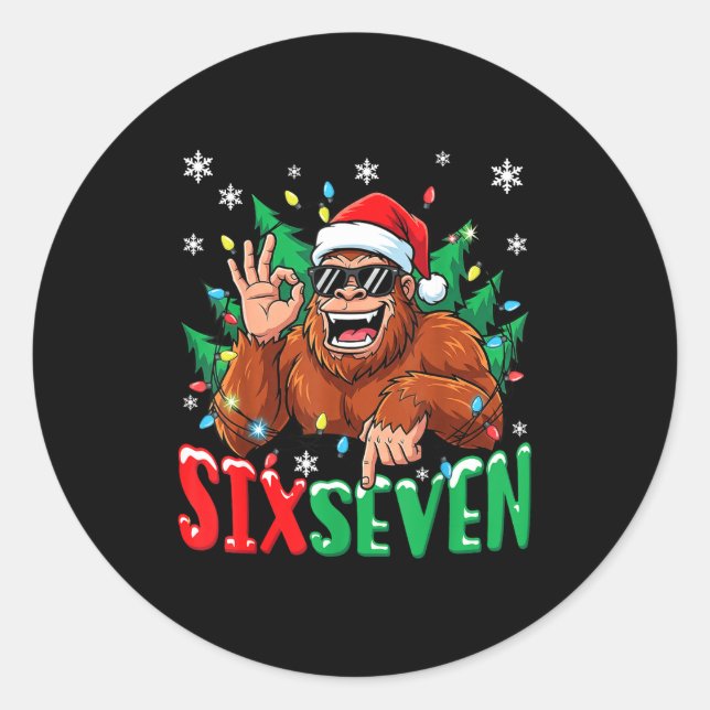 Pegatina Redonda 67 Bigfoot Six Seven Hands Christmas Holiday Boys  (Anverso)