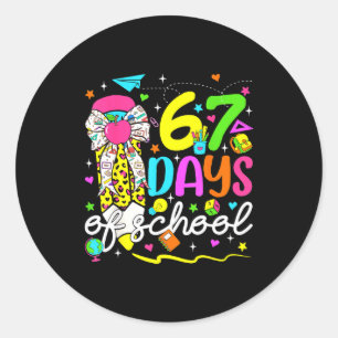 Pegatina Redonda 67 Días De Colegio Lápiz De Lazo Coqueto De Niñas 