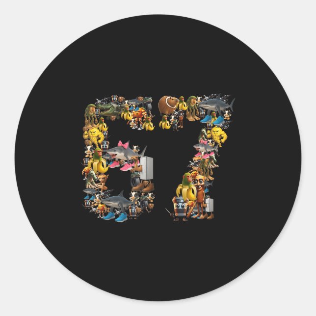 Pegatina Redonda 67 Seis Siete Años Meme Viral Italiano Brainrot (Anverso)