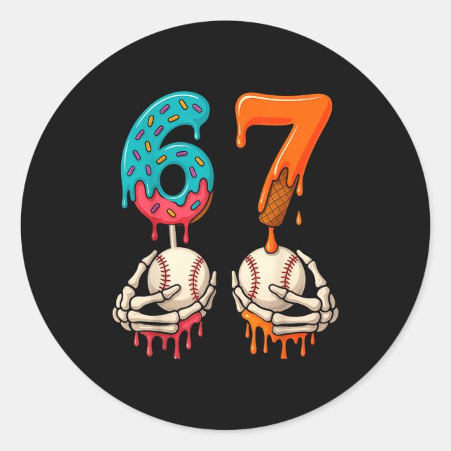 Pegatina Redonda 6 7 Six Seven Baseball Meme Gen Z Alpha Slang Boys (Anverso)