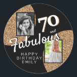 Pegatina Redonda 70 y Fabulous Gold Purpurina 2 Photo 70th Birthday<br><div class="desc">70 y Fabulous Gold Purpurina 2 Pegatinas del 70º cumpleaños. Estos pegatinas son perfectos para añadir un toque de glamour a las celebraciones de tu cumpleaños. Los pegatinas cuentan con un impresionante diseño de purpurina dorado con el número 70. Es un accesorio divertido y práctico que te ayudará a celebrar...</div>
