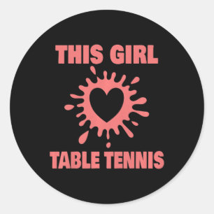Pegatina Redonda A Este Chica Le Encanta El Tenis De Mesa Divertido