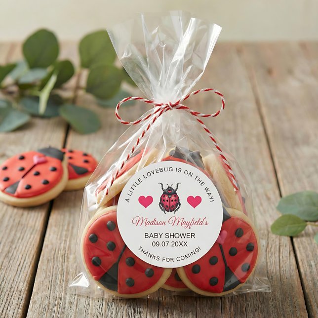 Pegatina Redonda A Little Love Bug Is On The Way Ladybug (Subido por el creador)