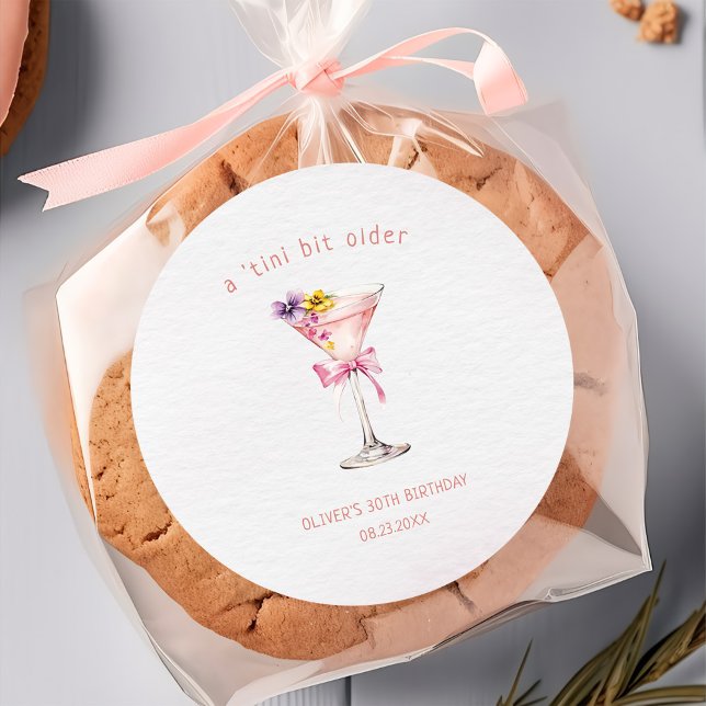 Pegatina Redonda A Tini Bit Older Martini 30th Birthday Party (Subido por el creador)