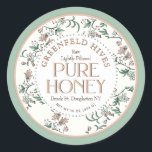 Pegatina Redonda Abejas de impresión floral vintage Miel cruda verd<br><div class="desc">Si quieres que tu miel destaque, prueba esta hermosa etiqueta de terra de color verde primavera y pálido con abejas estilizadas y un delicado patrón floral vintage. Conversiones comunes de peso neto de miel: 8 oz (227 g), 12 oz (340 g), 16 oz (454 g), 32 oz (907 g), 5...</div>