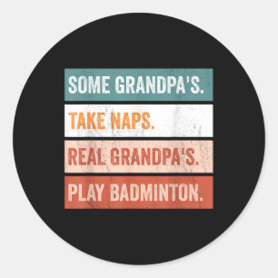 Pegatina Redonda Abuelo Divertido Abuelos Reales Juegan Bádminton