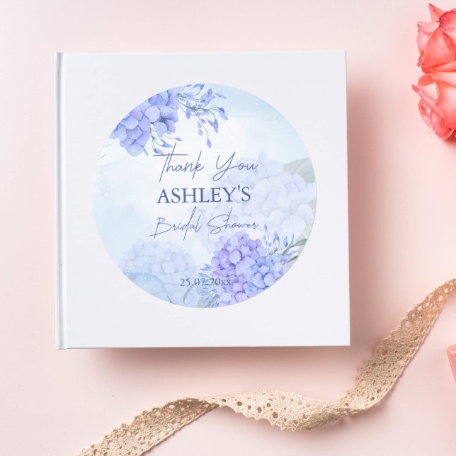 Pegatina Redonda Algo de hortensias azules elegante ducha de novia (Something blue bridal shower thank you favor stickers bridal shower favor gift stickers hydrangeas)