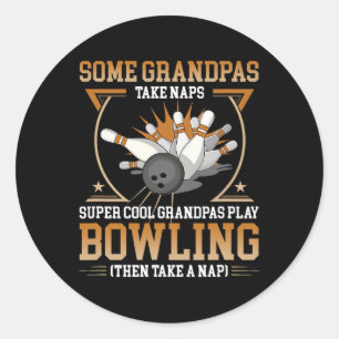 Pegatina Redonda Algunos abuelitos toman Naps Real Grandpas Juegan 