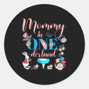 Pegatina Redonda Alice En Onederland Mamá Familiar De La Cumpleañer